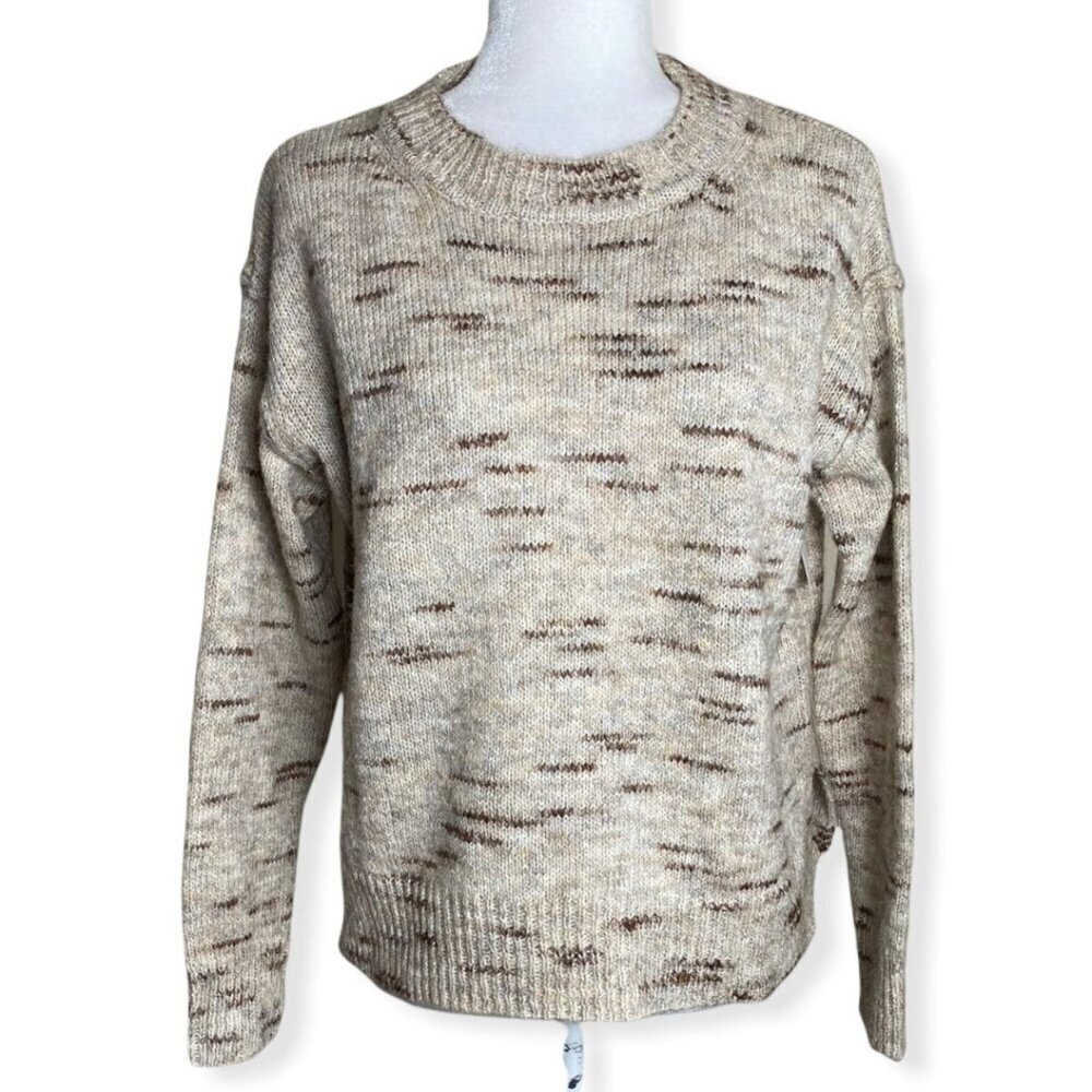 Max Studio NWOT $98 Oatmeal Crewneck Sweater Side Slits Women's Sz XS